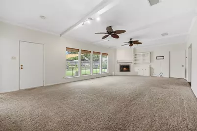 1307 Creek Hollow Drive, Seabrook, TX 77586 - Photo 4