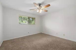 1307 Creek Hollow Dr, Seabrook, TX 77586 - Photo 20
