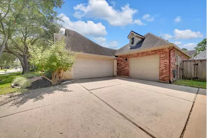 1451 Hatchmere Place, Spring, TX 77379 - Photo 2