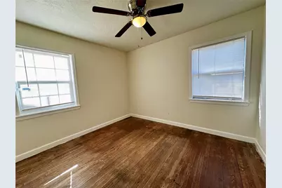 9434 Fairland Drive, Houston, TX 77051 - Photo 6