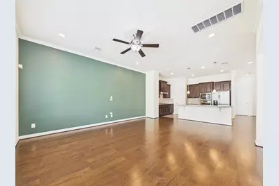 10606 Shadow Elm Court, Houston, TX 77043 - Photo 28