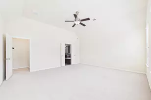 10606 Shadow Elm Ct, Houston, TX 77043 - Photo 38