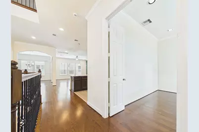 10606 Shadow Elm Court, Houston, TX 77043 - Photo 18