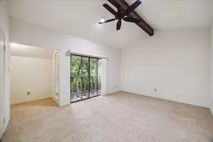 11711 Memorial Dr, Houston, TX 77024 - Photo 4