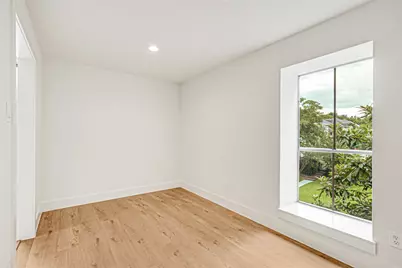 800 Post Oak Boulevard #34, Houston, TX 77056 - Photo 6