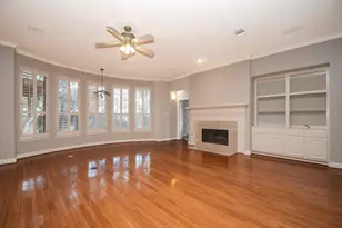 13711 Threadall Park Dr, Houston, TX 77077 - Photo 16