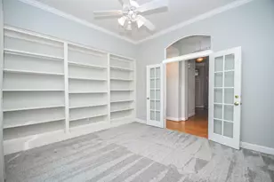 13711 Threadall Park Dr, Houston, TX 77077 - Photo 14