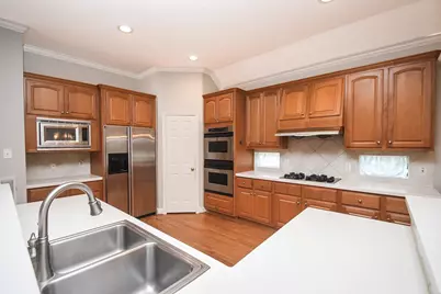 13711 Threadall Park Drive, Houston, TX 77077 - Photo 24