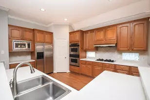 13711 Threadall Park Dr, Houston, TX 77077 - Photo 24