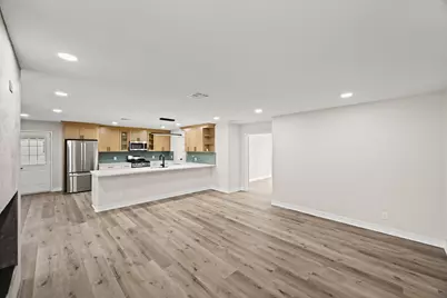 3011 Freshmeadows Drive, Houston, TX 77063 - Photo 12
