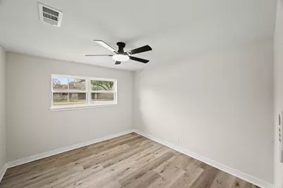 3011 Freshmeadows Drive, Houston, TX 77063 - Photo 38