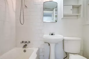 1828 W Main St, Houston, TX 77098 - Photo 14