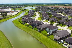 726 Rim Water Dr, Alvin, TX 77511 - Photo 36