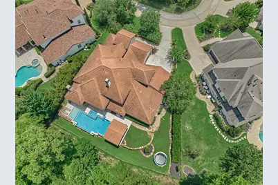 59 Freesia Court, The Woodlands, TX 77375 - Photo 2