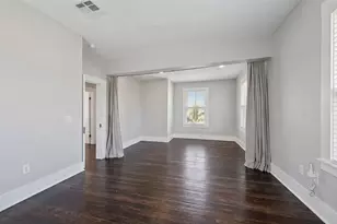 2917 Avenue Q, Galveston, TX 77550 - Photo 14