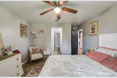 1327 Fallbrook Drive, Houston, TX 77038 - Photo 24