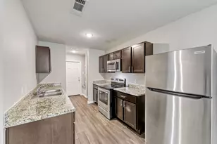 423 Armstrong St, Houston, TX 77029 - Photo 4