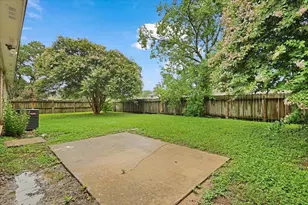 2601 Village Circle Dr Dr, Katy, TX 77493 - Photo 12
