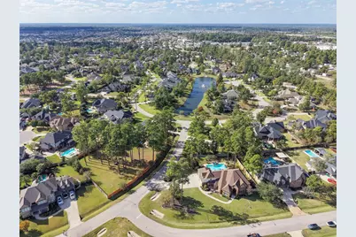 25307 Piney Bend Court, Spring, TX 77389 - Photo 4