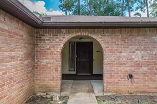 1707 Lindy Ln, Conroe, TX 77301 - Photo 2