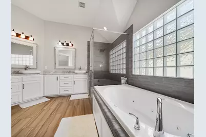 526 Westcross Street, Houston, TX 77018 - Photo 14