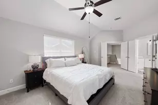 526 Westcross St, Houston, TX 77018 - Photo 12