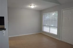 19902 Bishops Gate Ln, Humble, TX 77338 - Photo 4