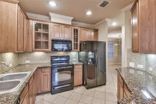 1135 Glenwood Canyon Ln, Houston, TX 77077 - Photo 2