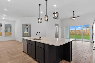 15026 Mission Ave, Baytown, TX 77523 - Photo 8