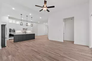 15026 Mission Ave, Mont Belvieu, TX 77523 - Photo 8