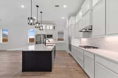 15026 Mission Avenue, Baytown, TX 77523 - Photo 6