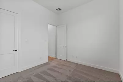 15026 Mission Avenue, Mont Belvieu, TX 77523 - Photo 12