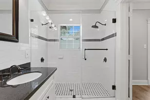 512 Enid St, Houston, TX 77009 - Photo 18