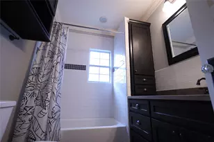 512 Enid St, Houston, TX 77009 - Photo 12