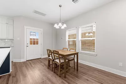 5619 Bacher St Street, Houston, TX 77028 - Photo 10