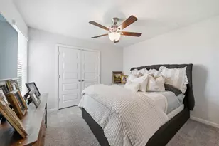 10306 Aldrin Dr, Iowa Colony, TX 77583 - Photo 12
