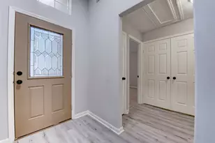 9026 Eaglecove Dr, Houston, TX 77064 - Photo 2