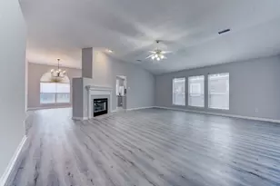 9026 Eaglecove Dr, Houston, TX 77064 - Photo 8