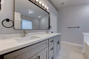 9026 Eaglecove Dr, Houston, TX 77064 - Photo 24