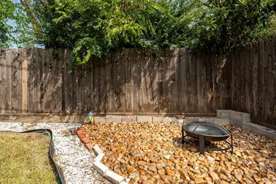 4310 Black Locust Drive, Houston, TX 77088 - Photo 8