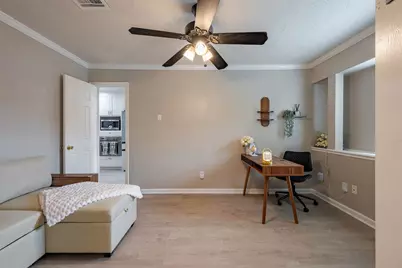 4310 Black Locust Drive, Houston, TX 77088 - Photo 22