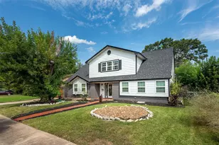 4310 Black Locust Dr, Houston, TX 77088 - Photo 44