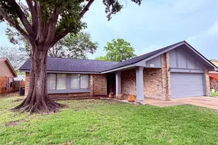 15310 Beechnut St, Houston, TX 77083 - Photo 2