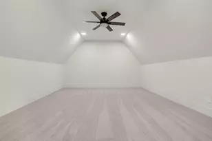 25374 High Mdw W Dr, Montgomery, TX 77316 - Photo 32