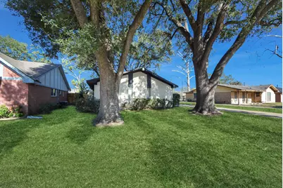 5634 Newquay Street, Houston, TX 77085 - Photo 34