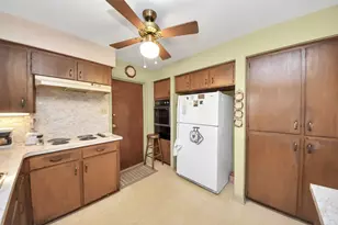 5634 Newquay St, Houston, TX 77085 - Photo 16