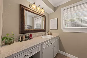 10807 Chimney Rock Rd, Houston, TX 77096 - Photo 30