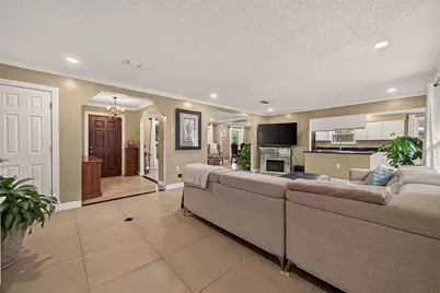 10807 Chimney Rock Road, Houston, TX 77096 - Photo 14