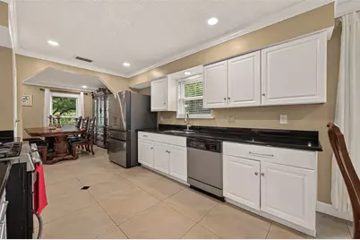 10807 Chimney Rock Road, Houston, TX 77096 - Photo 18