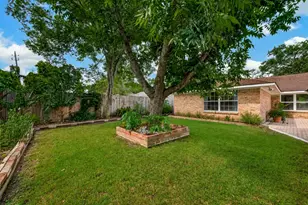 10807 Chimney Rock Rd, Houston, TX 77096 - Photo 34